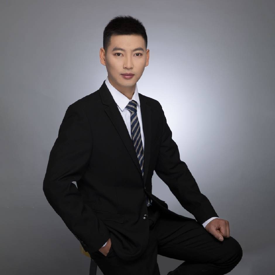 李波